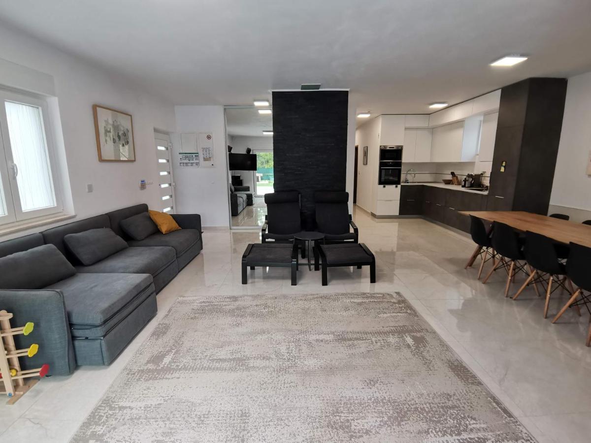 Villa Oliva Umag Ngoại thất bức ảnh
